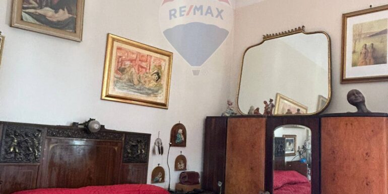 20251201175612-1005808-33