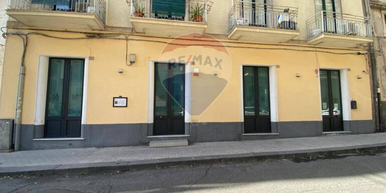 20251201182650-1005827-0