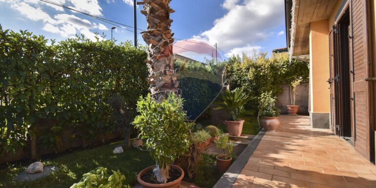 20251201183614-1005821-8