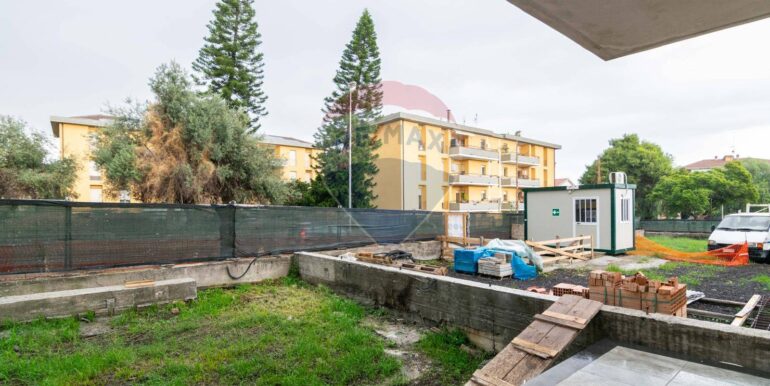 20251201184546-1005729-11