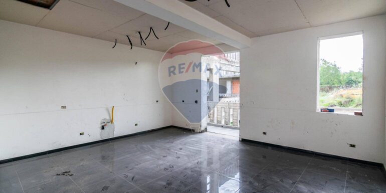 20251201184614-1005729-14