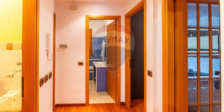 20251201193026-1005833-9