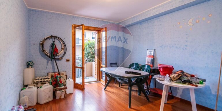 20251201193050-1005833-18