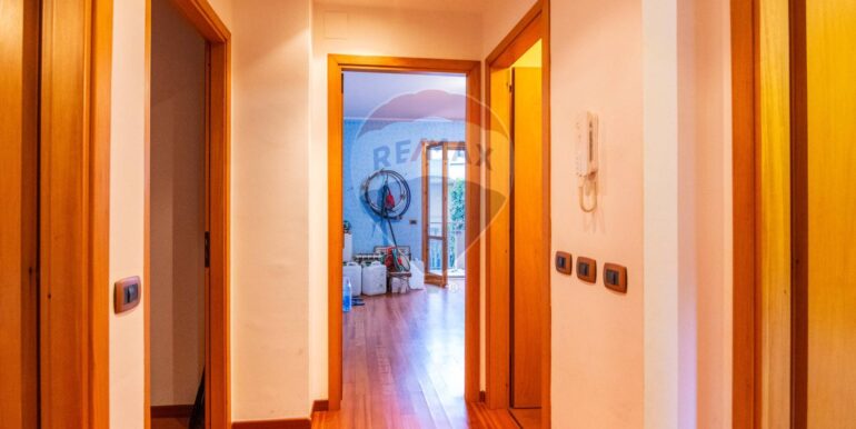 20251201193053-1005833-19