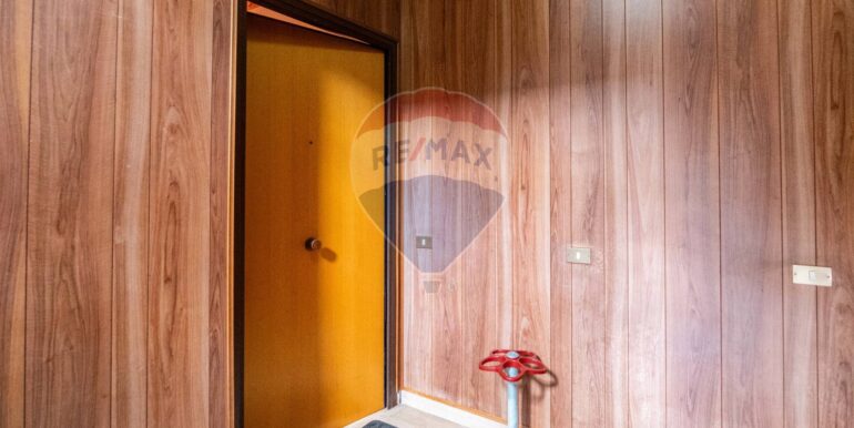 20251201195830-1005834-3