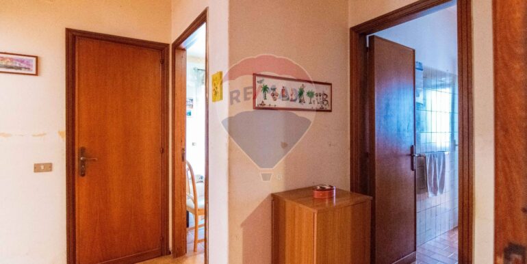 20251201195849-1005834-8