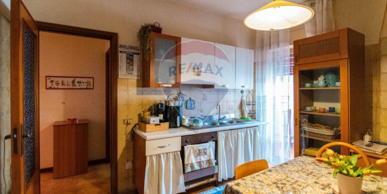 20251201195911-1005834-13