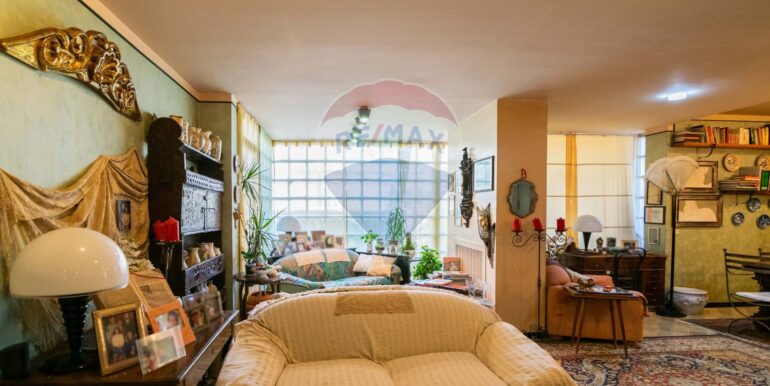 20251201201020-1005838-23