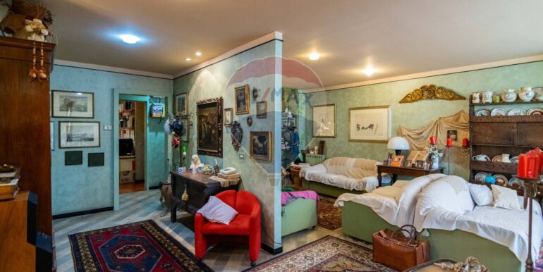 20251201201023-1005838-24