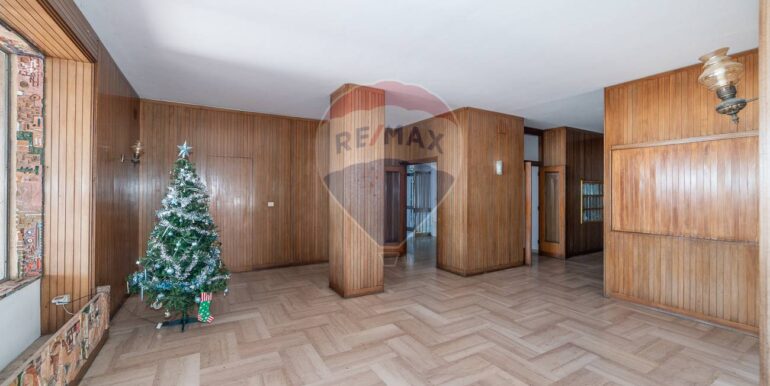 20251201222107-1000954-15