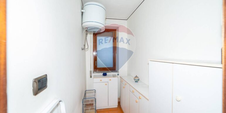 20251201222129-1000954-19