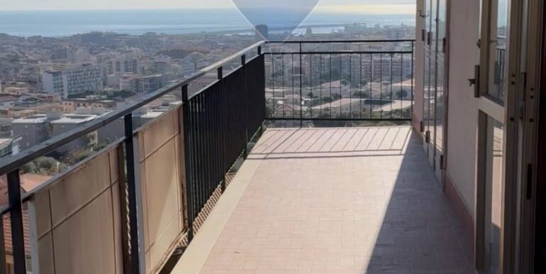 20251201230306-1000954-49