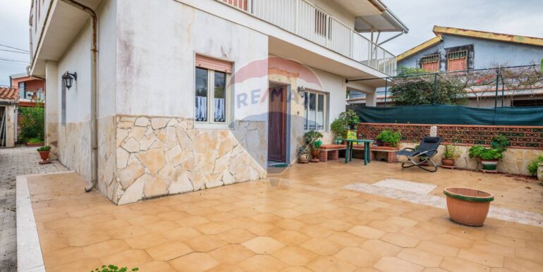 2025120194222-1005353-20