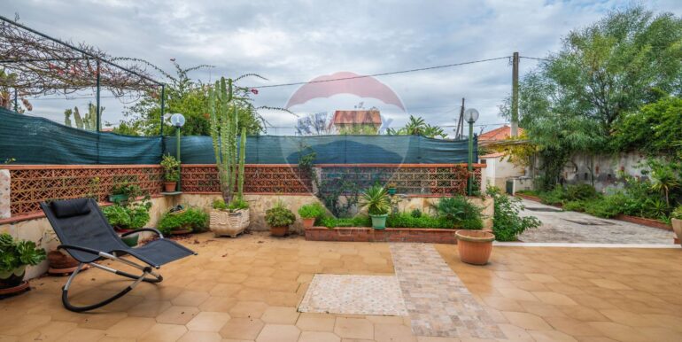 2025120194245-1005353-27