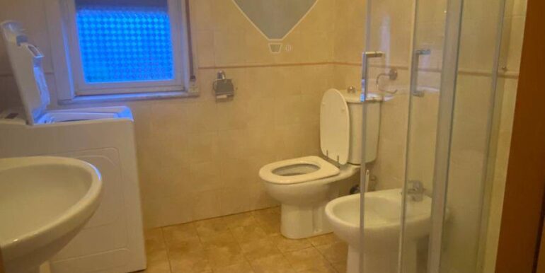 20251202111249-1005893-18