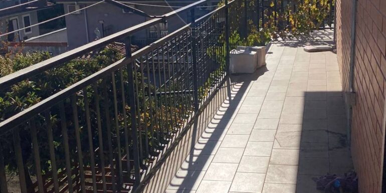 20251202112855-1005909-5