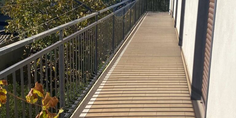 20251202112858-1005909-6