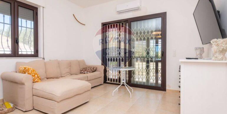 20251202114342-1005907-6