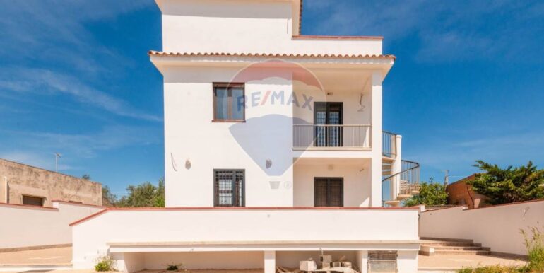 20251202120947-1005926-1