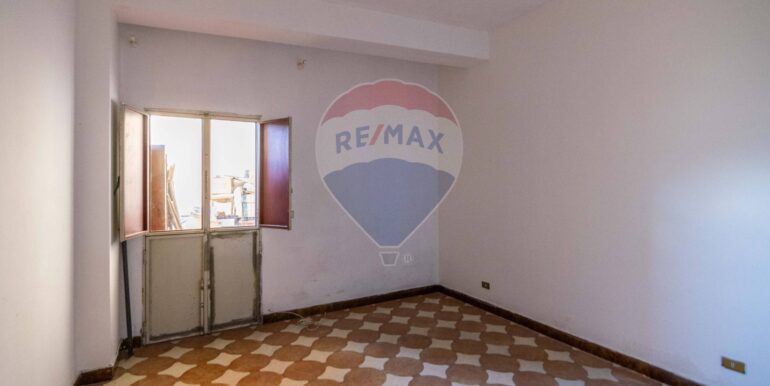 20251202171616-1000348-15