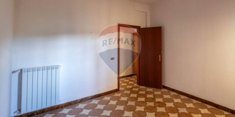 20251202171619-1000348-16