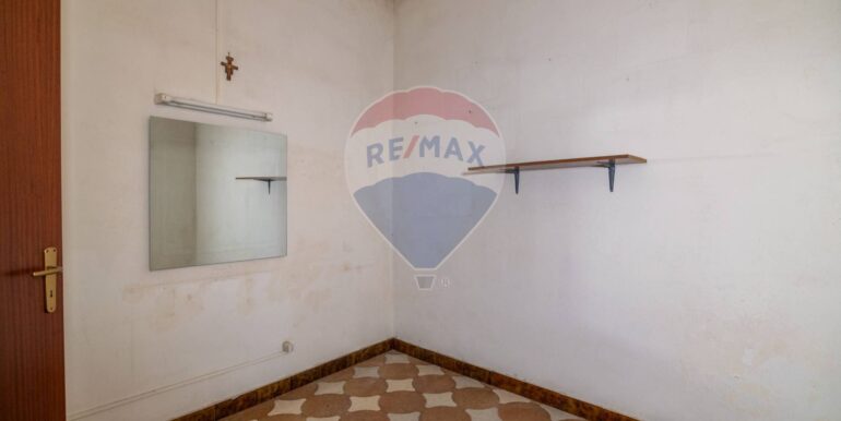 20251202171624-1000348-18