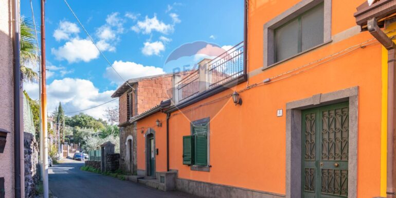 20251202171654-1000348-29