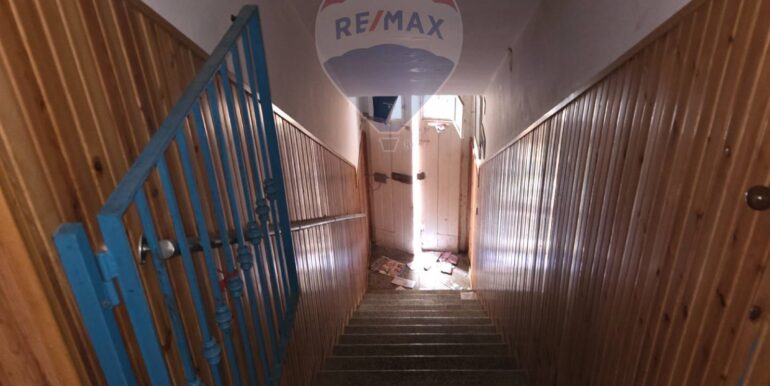 20251202175920-990759-20