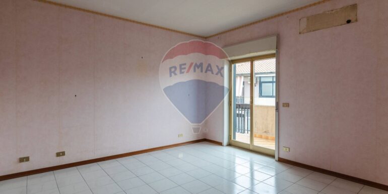 20251202180150-1006055-27