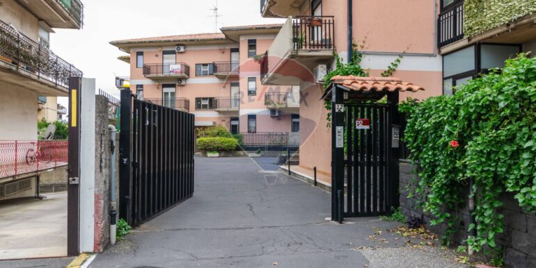 20251202180247-1006055-44