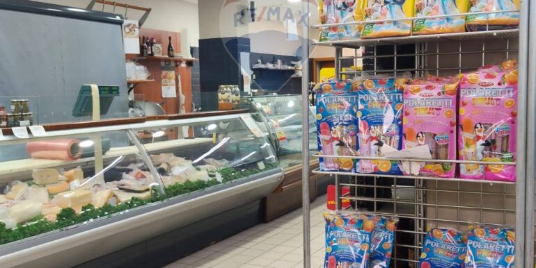 20251202181401-1006056-9