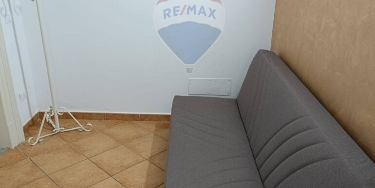 20251202194248-1006074-3