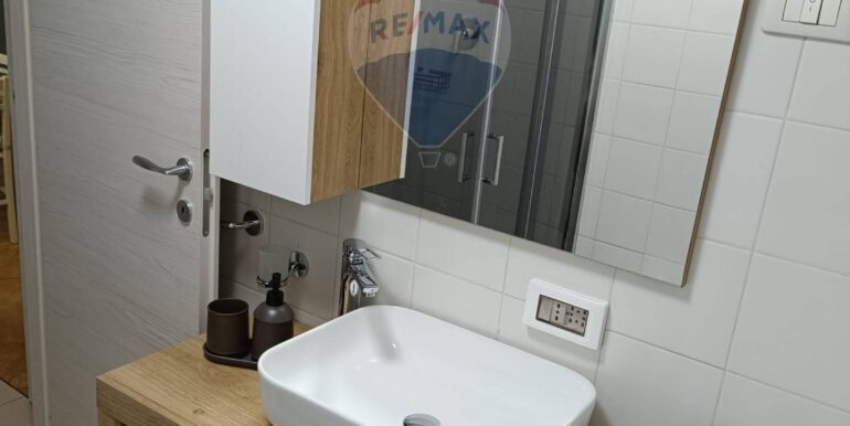 20251202194248-1006074-4