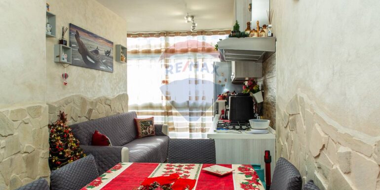 20251202195536-1006075-6