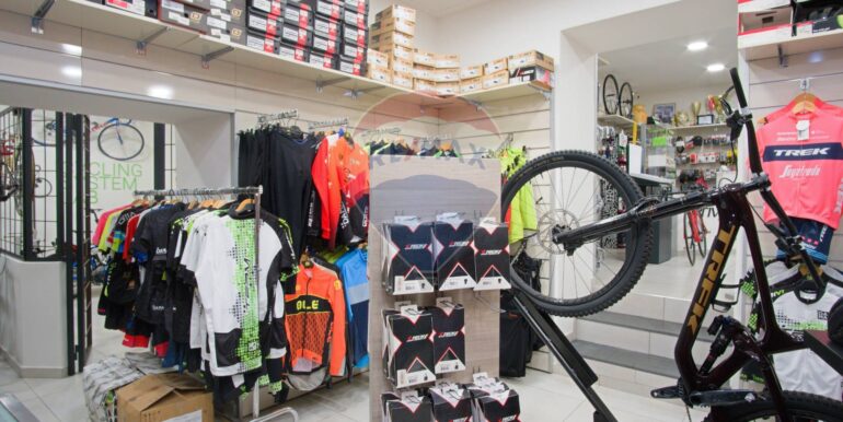 20251203104017-1006047-16