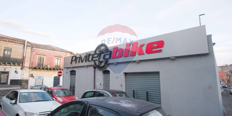 20251203104219-1006047-37