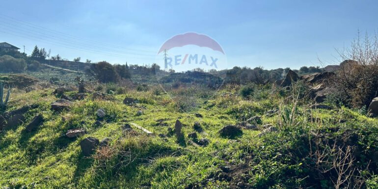 20251203120943-1006128-10