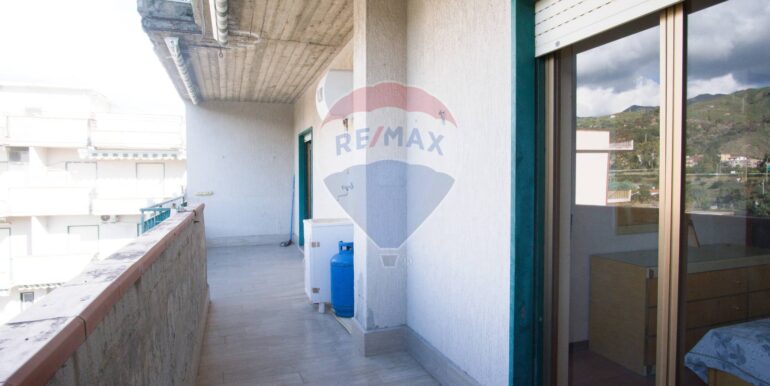 20251203172409-1006193-20