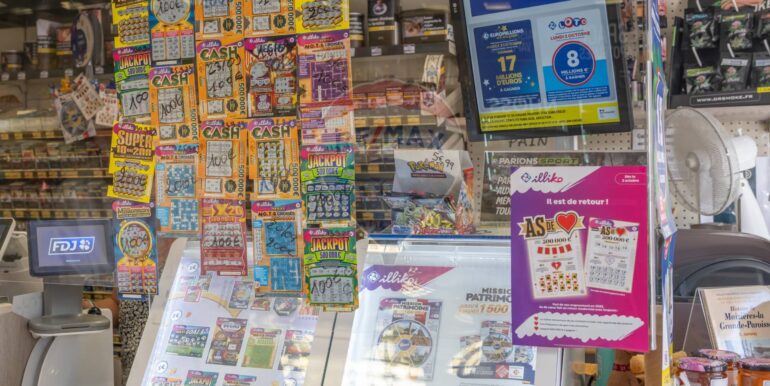 20251203174350-1002639-5