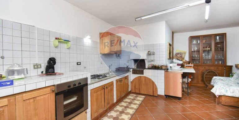 20251203175304-1006208-9