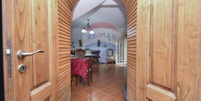 20251203175322-1006208-17