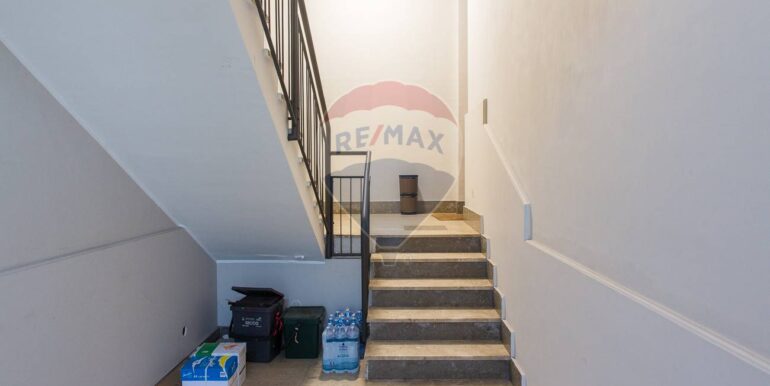 20251203184216-1006247-6