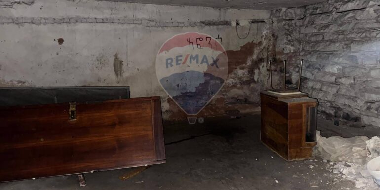 20251203193010-1006255-4