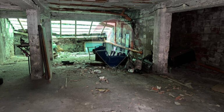 20251203193012-1006255-5