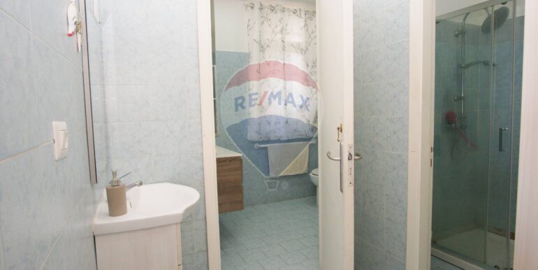 2025120344340-998786-51