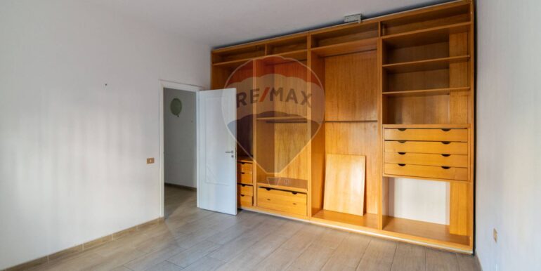 2025120394613-1003403-24