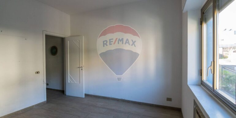 2025120394624-1003403-28