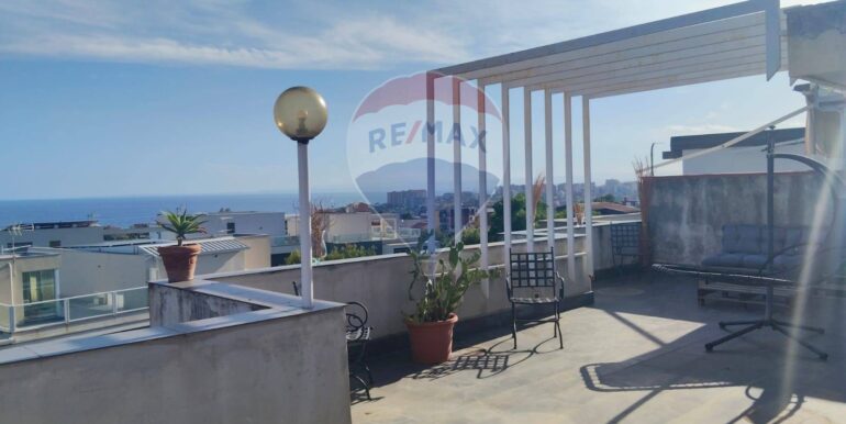 20251204100740-1006265-1