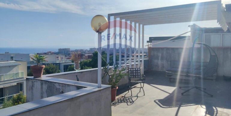 20251204100752-1006265-2