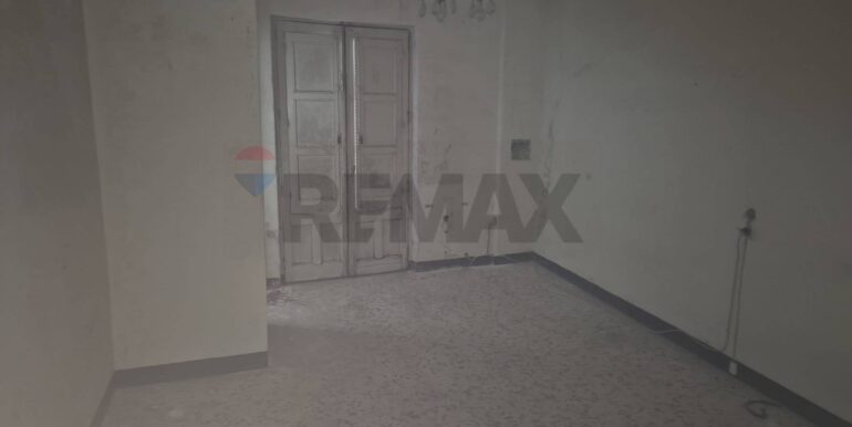 20251204114359-1006328-12